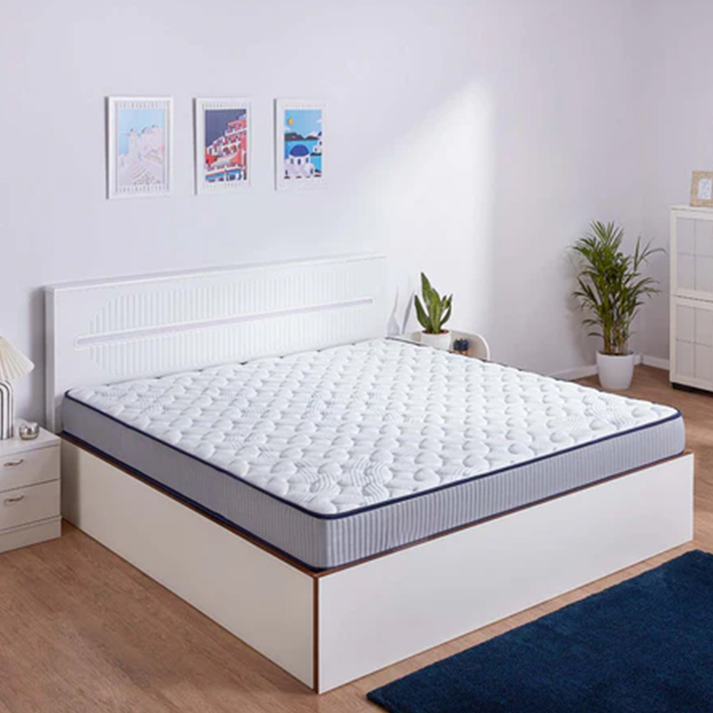 Innerspring Mattress - Image 4